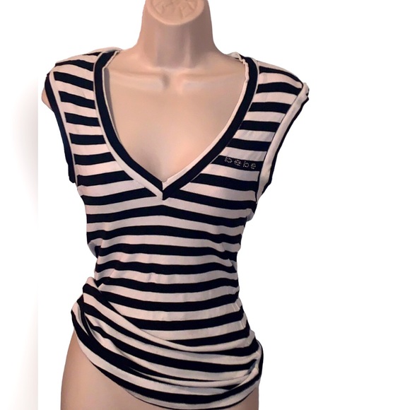 Stripe V-neck Sleeveless Top by Bebe - Picture 4 of 9